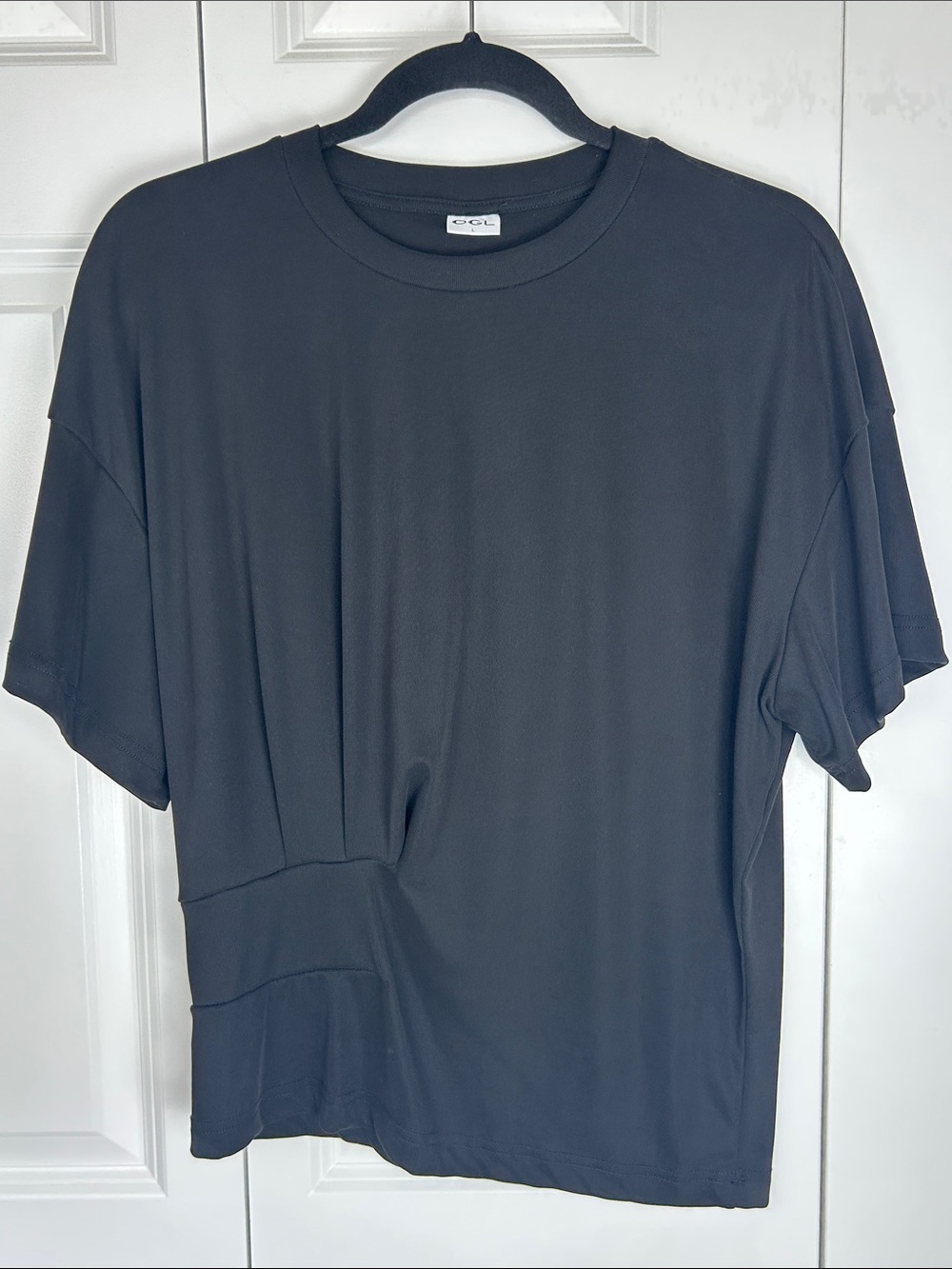OGL Black Short Sleeve Relaxed Crew Tee Size Large
NWOT
